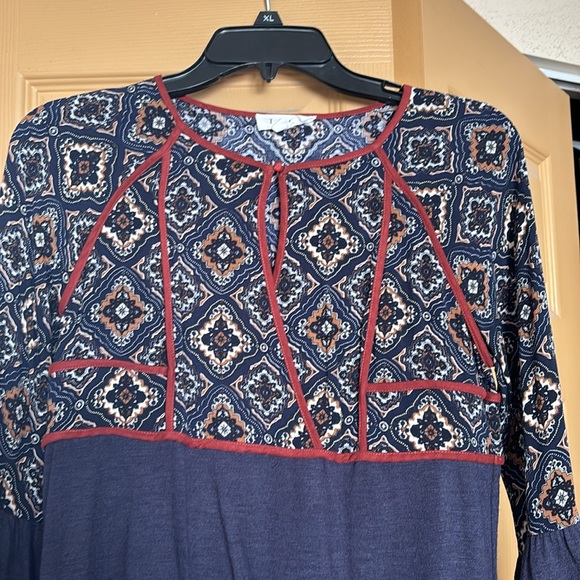 THML | Anthropologie Bell Sleeve Boho Cross Knit Shift Dress - Picture 2 of 4